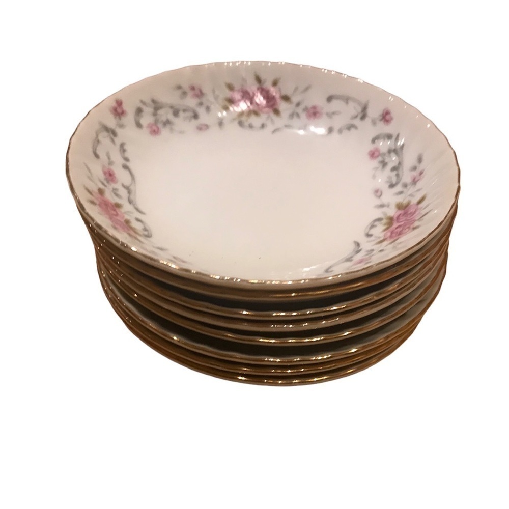 Astro Portelan trimmed gold dessert dishes​​​​​​​​​​​